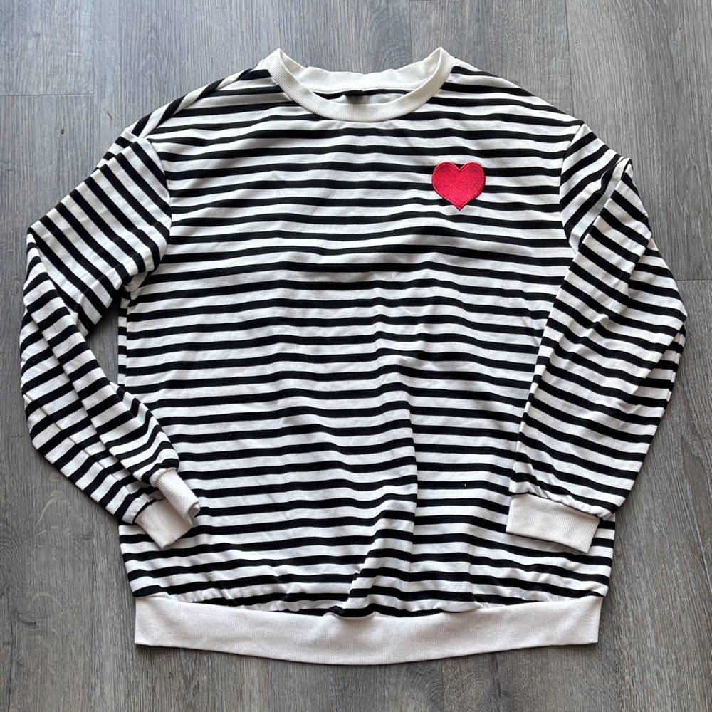 SHEIN Maternity Black & White Striped Crewneck Sweater with Red Heart Patch